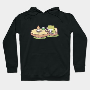 traveling frog eating lunch / tabi kaeru japanese mobile game Hoodie